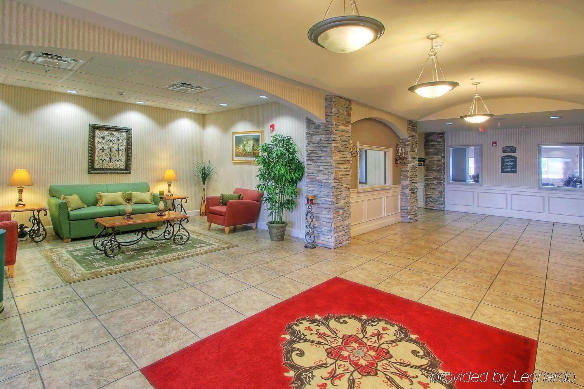 Holiday Inn Express & Suites Portales By Ihg Exterior photo